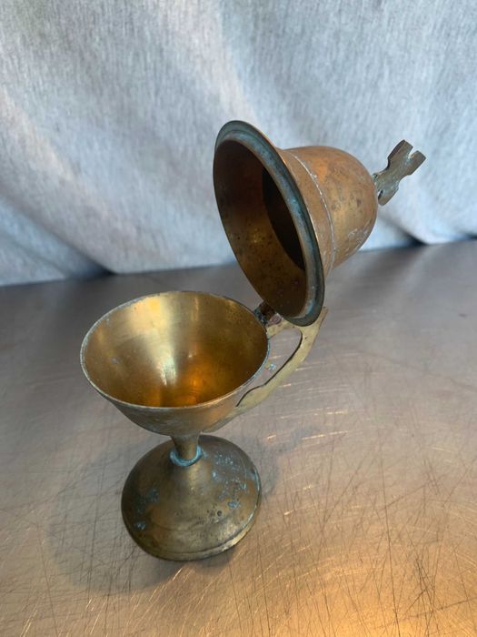 Стара домашна кандилница