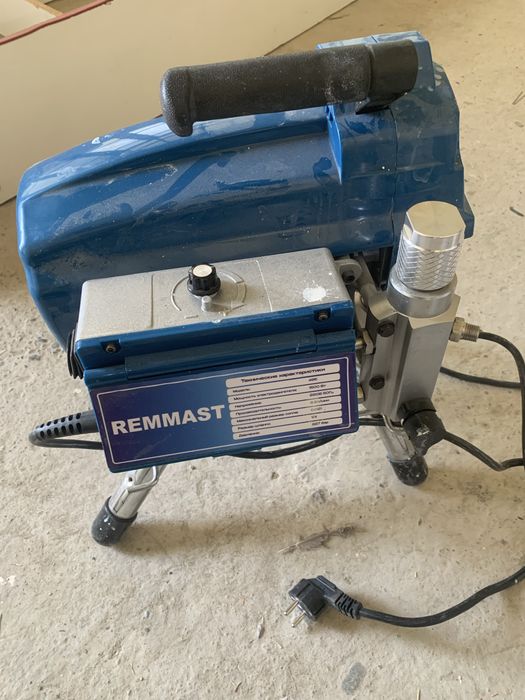 безвоздушний краскапульт REMMAST RM-495