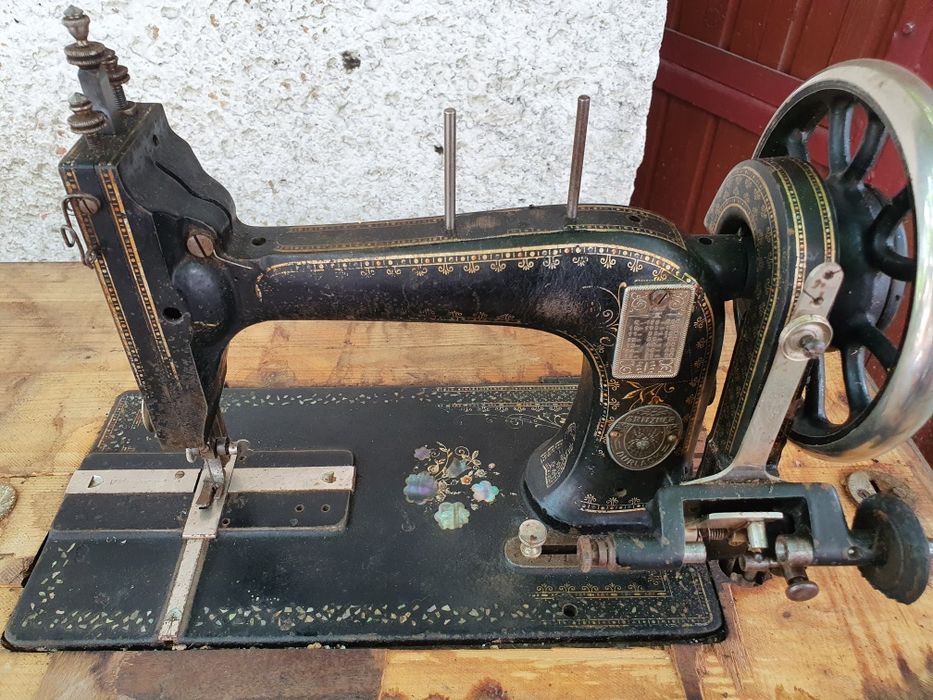 Masina de cusut Gritzner
