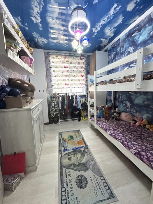 Продается 3х ком Школьник 2/5