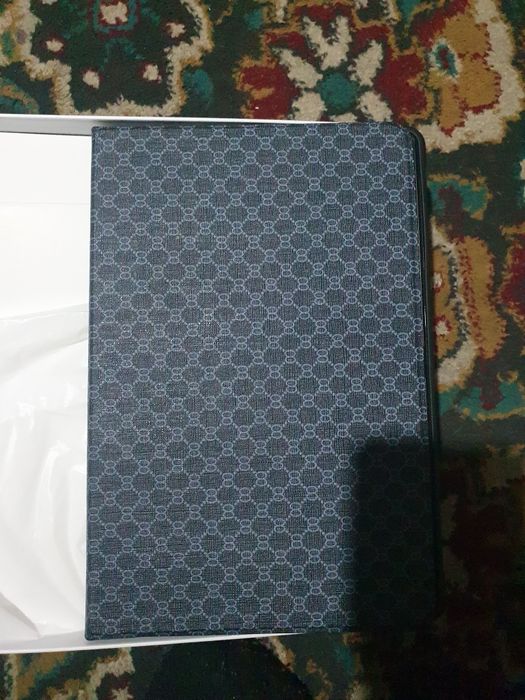 Планшет сотилади