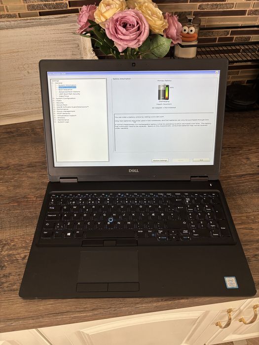 Dell Precision 3530•i7-8850H• Nvidia Quadro P600• 16Gb ram DDR4•Bateria excelent