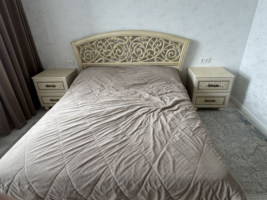 Спальный гарнитур,хорошего состояния