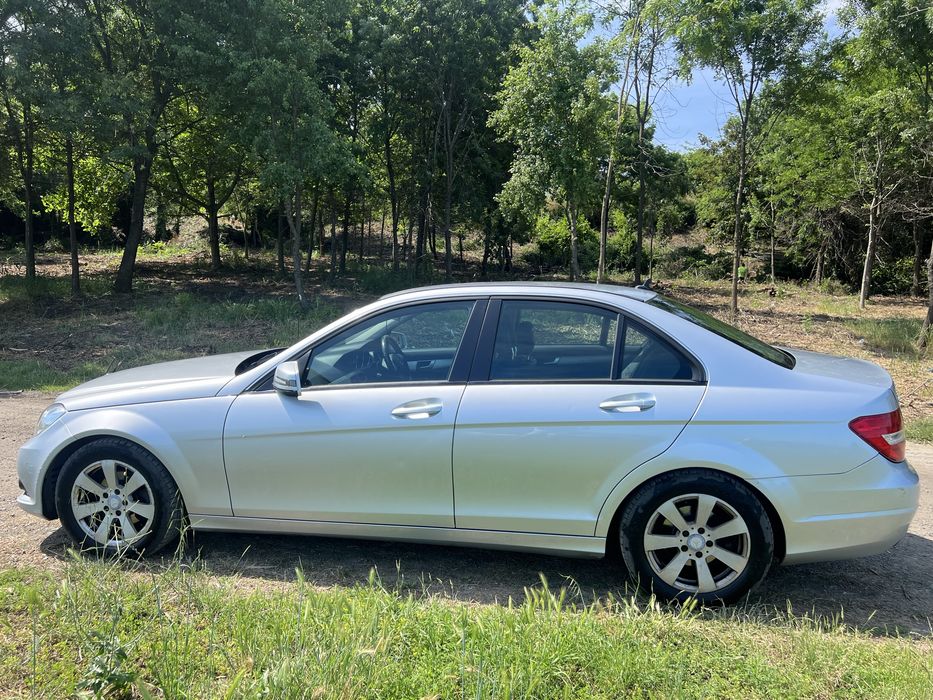 Mercedes Benz C180 automatic 2012