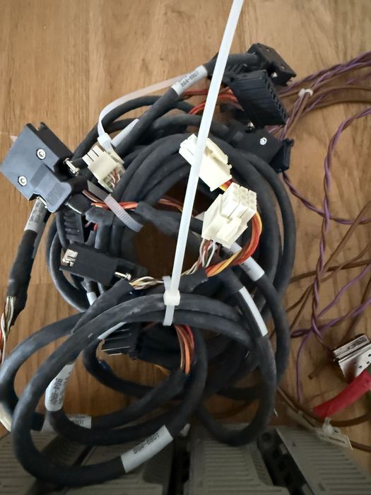 Servomotoare Yaskawa + drivere + Digital Operator