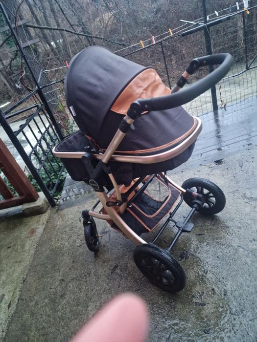 Количка бебе колицка