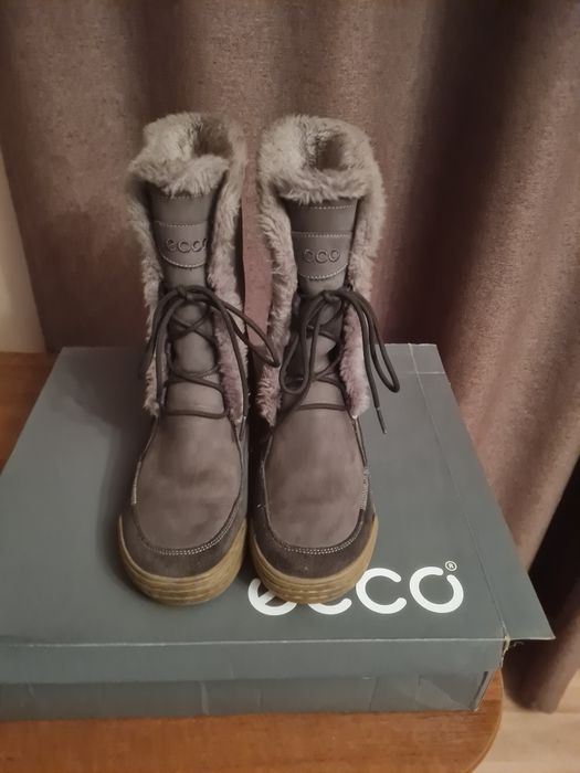 Зимние сапоги женские  ECCO( оригинал). размер 41.
