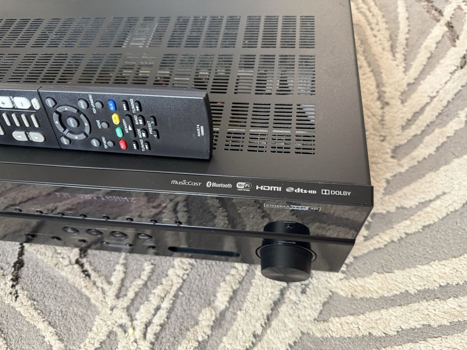 Yamaha RX-V479 Bluetooth Wi-Fi Musiccast