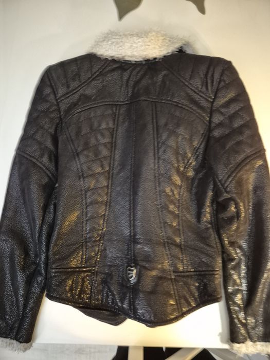 Дамско, есенно-зимно яке, черен цвят,.