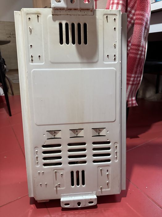 instant apa calda pe gaz