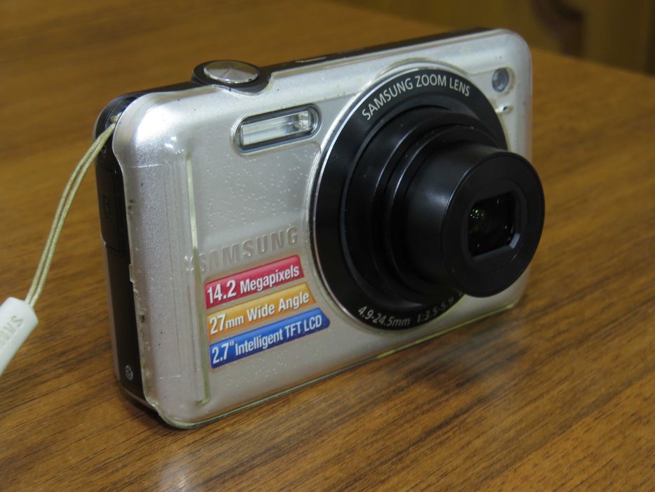 Цифровой фотоаппарат Samsung ES-75. Fotoapparat Samsung 14.2 Mp