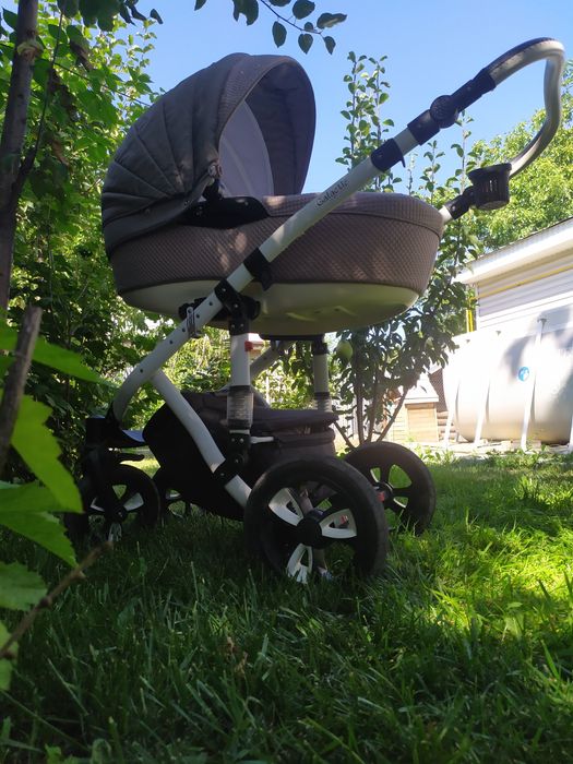 Продам коляска 2 в 1