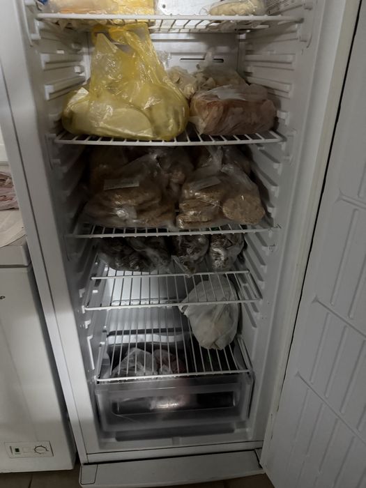 Продаю морозилку в идеальном состоянии