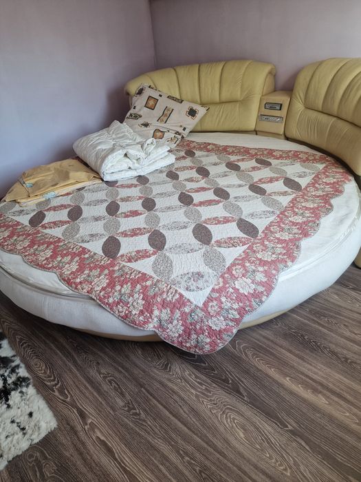 Продам круглую кровать