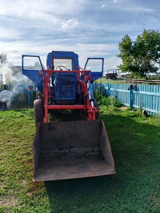 Продам трактор хорошем состояние