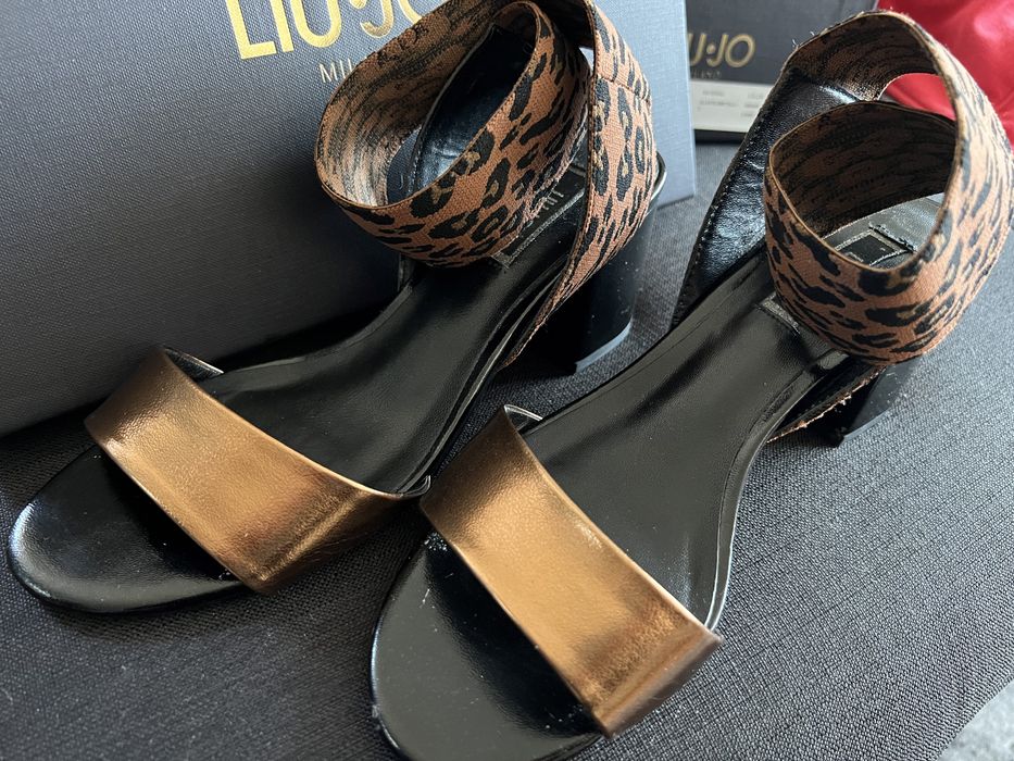 Сандали Liu jo