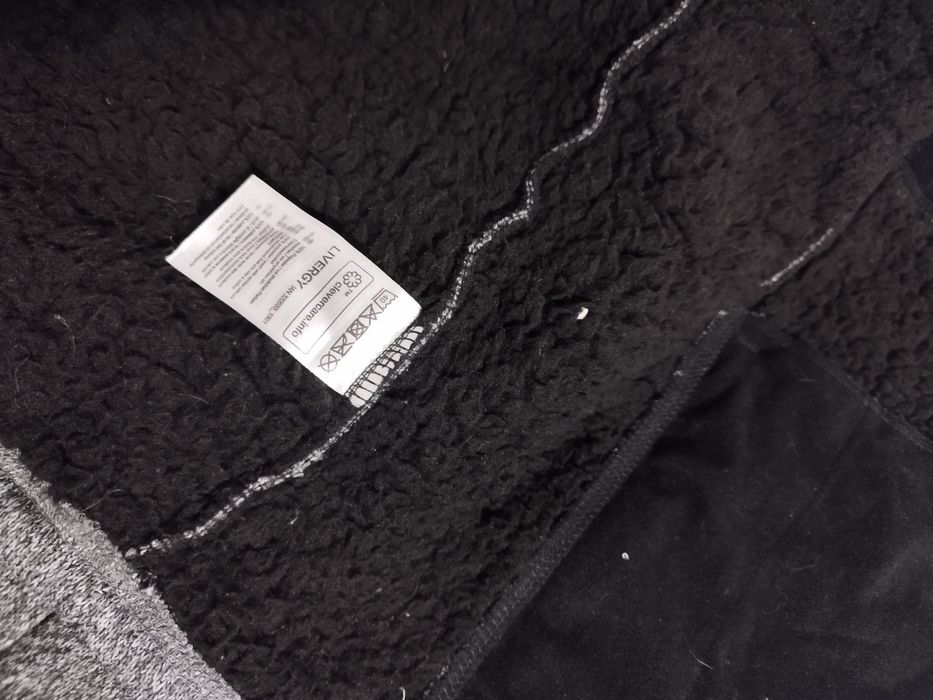 Hanorac deosebit de călduros de firmă