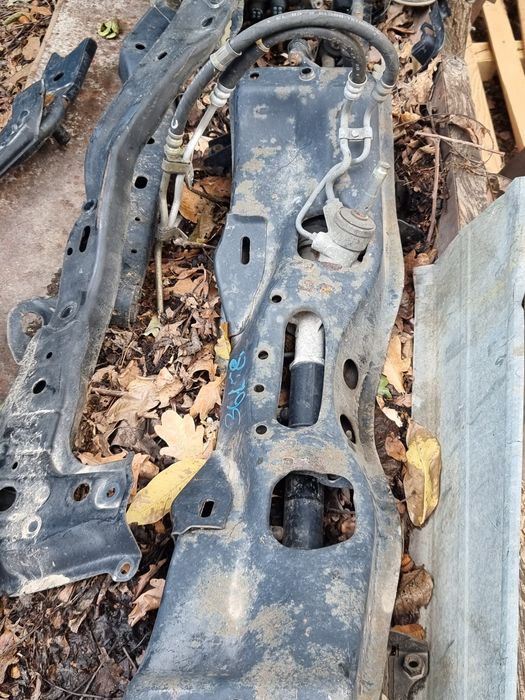 Рулевая рейка на Subaru Forester Sg