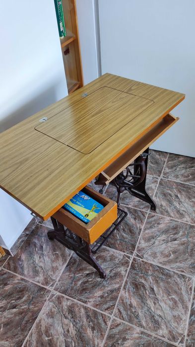 Flying man Автентична крачна шевна машина