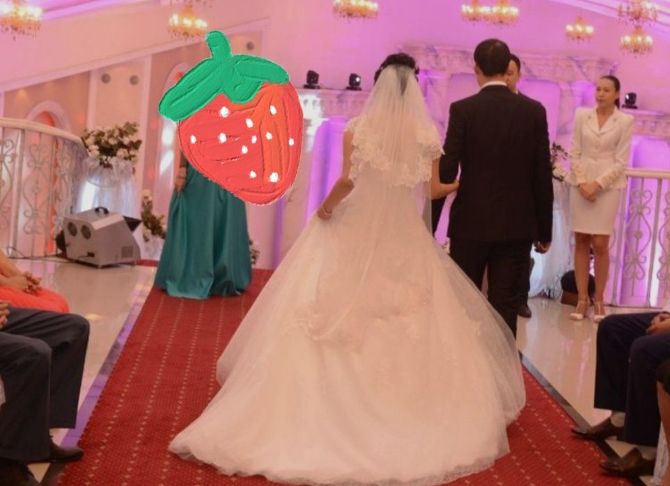 Свадебное платье