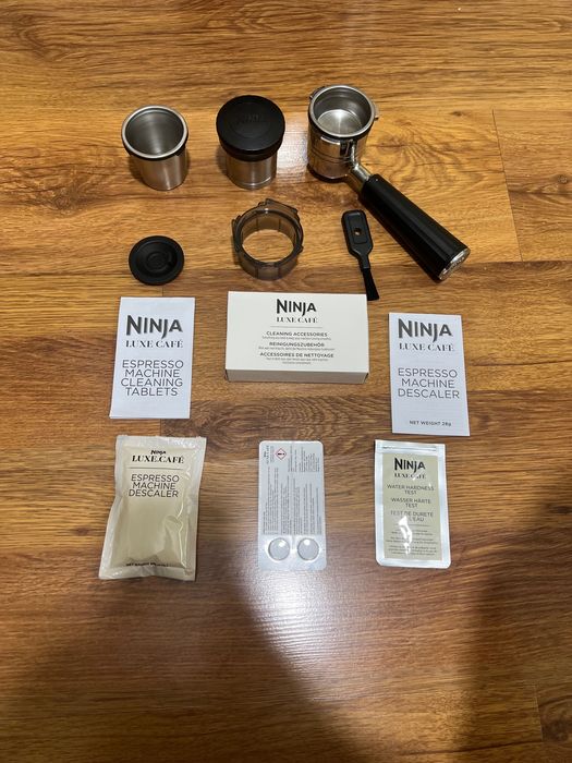 Кафемашина Ninja Luxe Café Essential ES501EU ЧИСТО НОВА