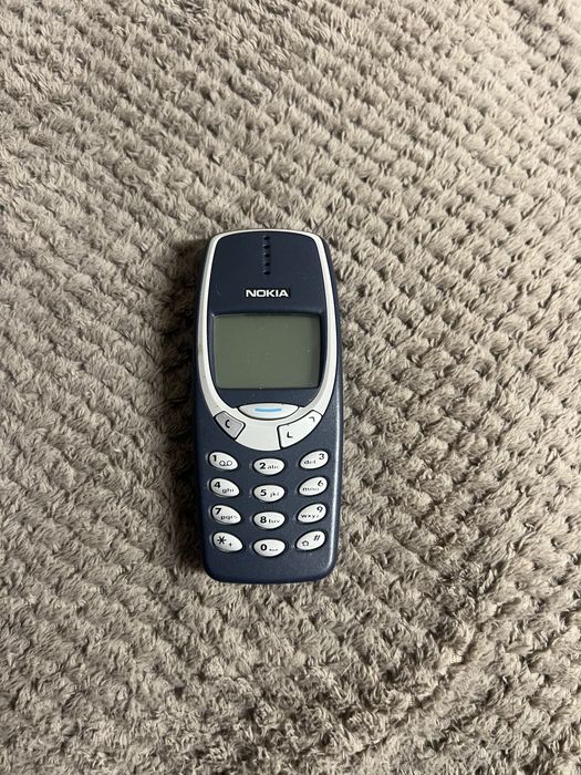 Nokia 3310.