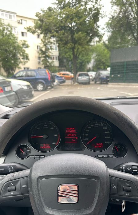 Seat Exeo 2011 | 2.0 TDI | Xenon | Clima Dublu Zone | Pilot Automat | Full Dotari