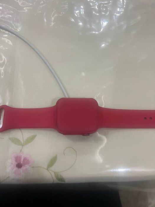 Apple Watch Series 7 (PRODUCT)RED — Полный комплект