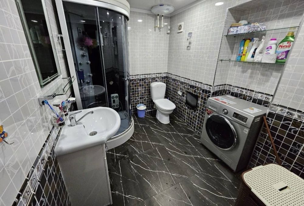 Olmazor tumanida kvartira bor Arentr Beruniy metro