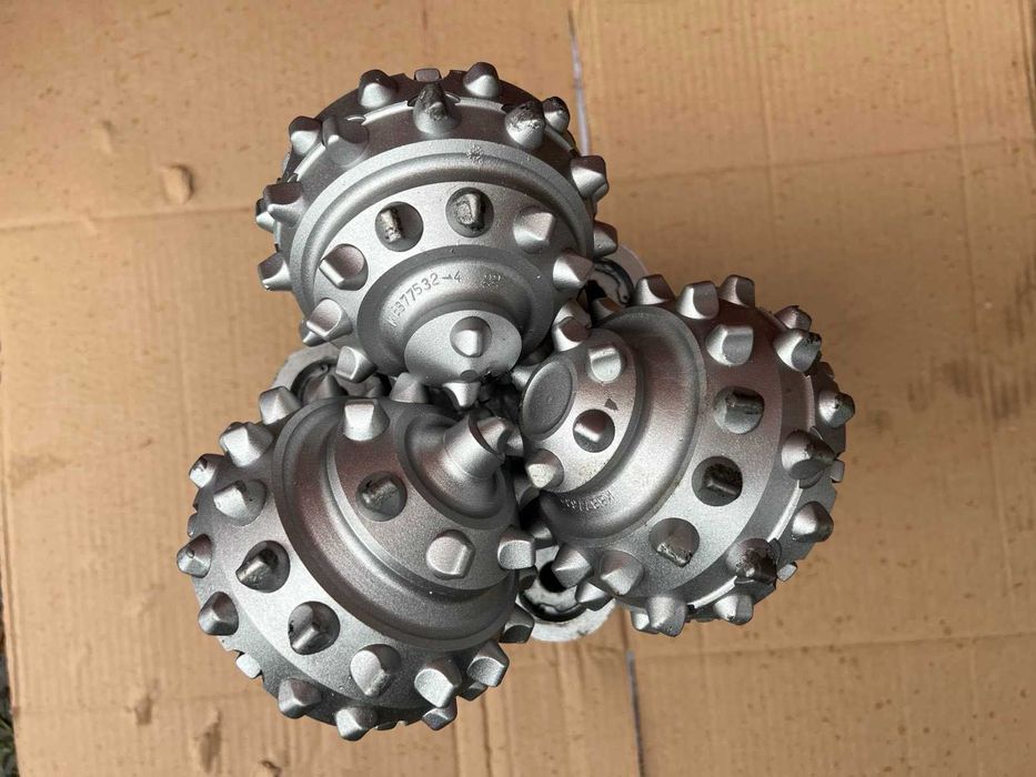 Триролковo сондажно длето Shareate IADC 517 8 1/2" (215,9 mm)