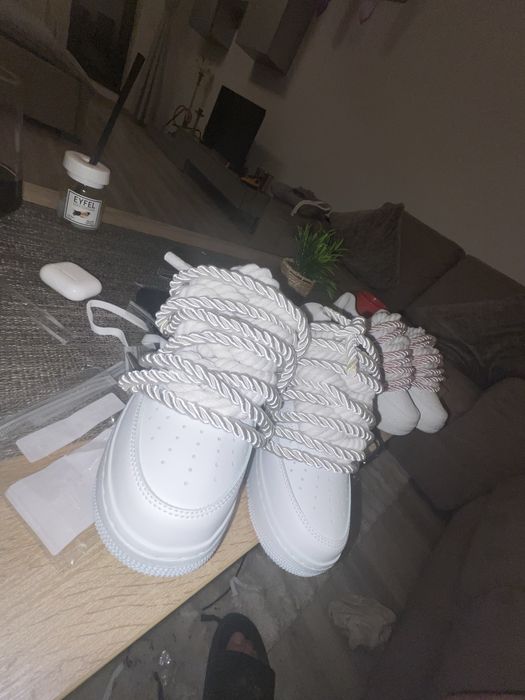 Air force rope laces cu dublu siret alb pe stoc
