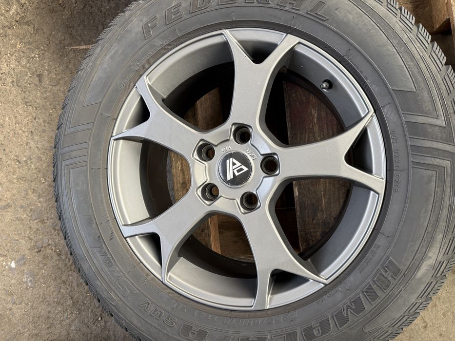 Jante Jeep Grand Cherokee Wrangler Commander Dodge Durango 265/60 R18