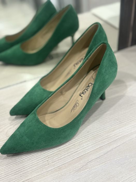 Женская обувь туфли