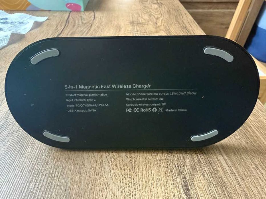 Стойка за безжично зареждане 3в1 Magsafe