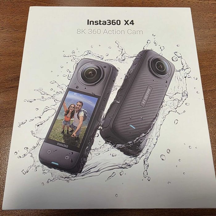 Insta360 X4, доп. батерия, зарядно, предпазен калъф, лещи ...