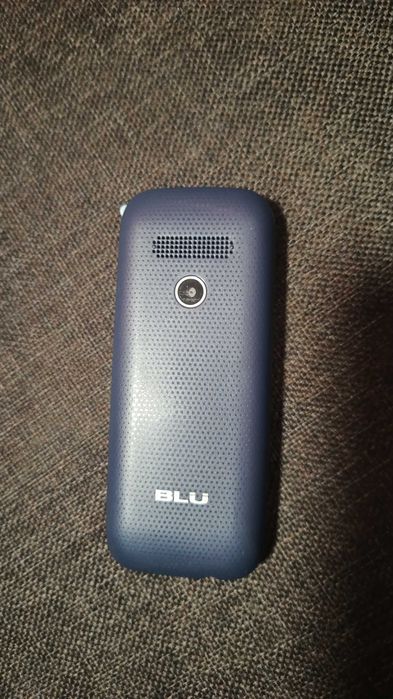 НОВ Телефон GSM с копчета