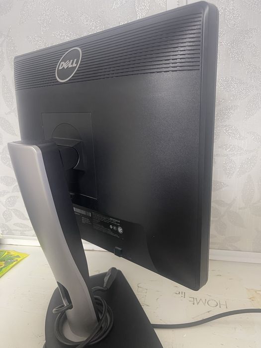 Мониторы Dell - 2 шт.