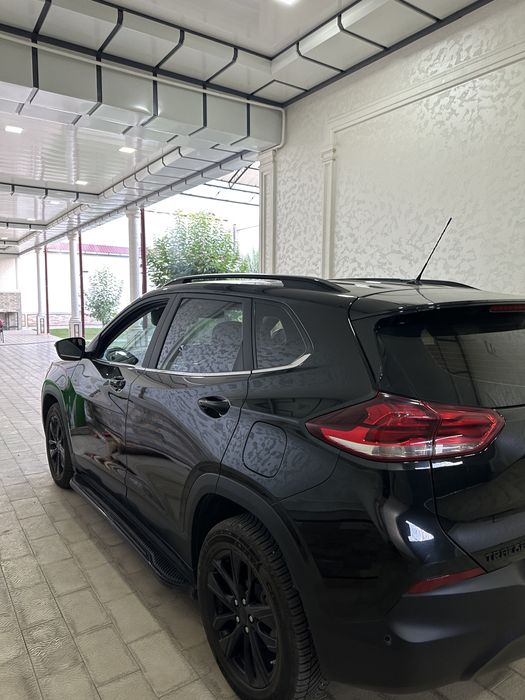 Tracker 2 Premier Xitoy