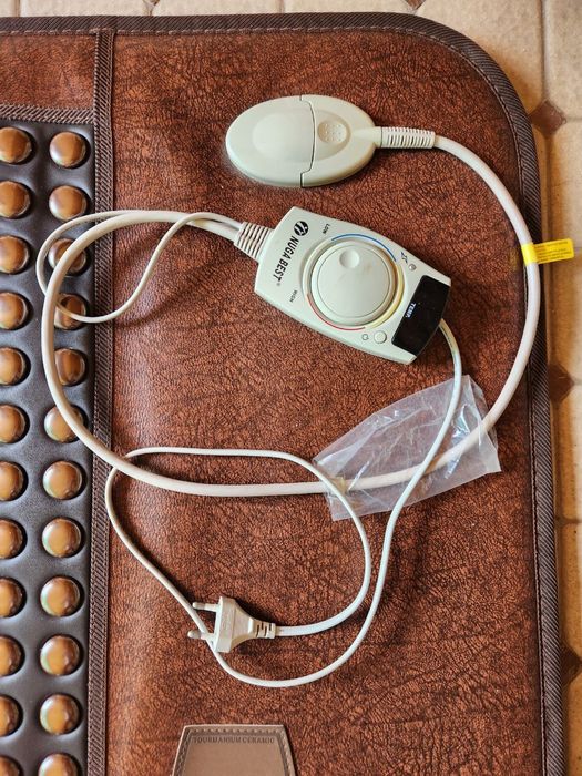 Nuga best lecebniy krovat ,2 ta matrasi bn srocna sotiladi