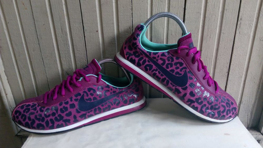 Оригинални маратонки''Nike Little Runner Print Suede''39 номер