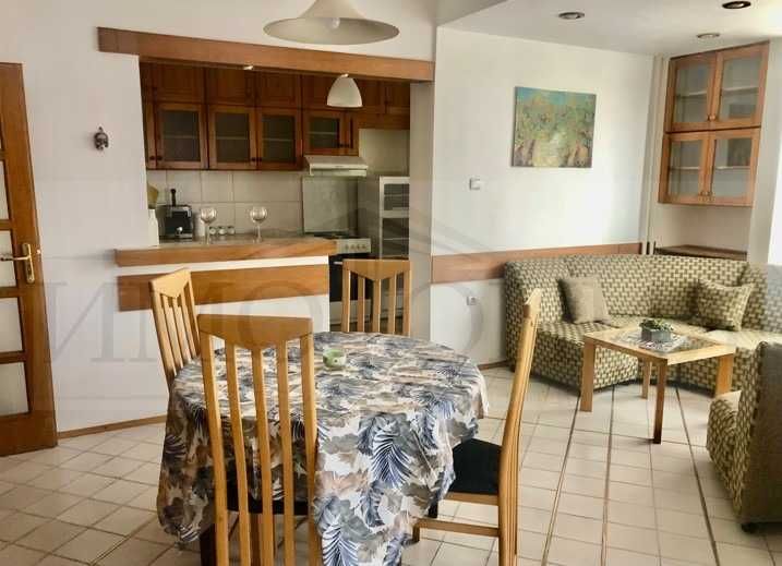 Дава се под наем Тристаен апартамент в София, Център - 140 кв.м за 714 € - Снимка #1