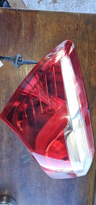 Продавам десен стоп за IX20 фейстлифт след 2015 година