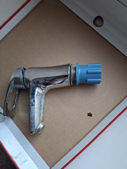 Кран смеситель рабочий