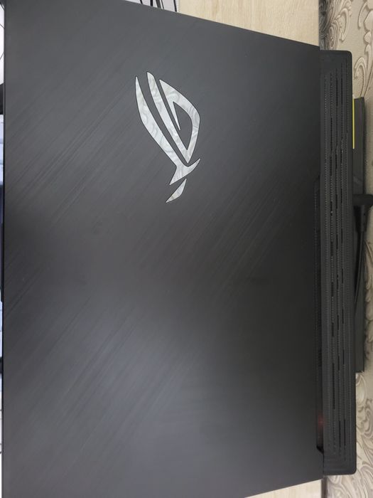 Asus rog strix g531g