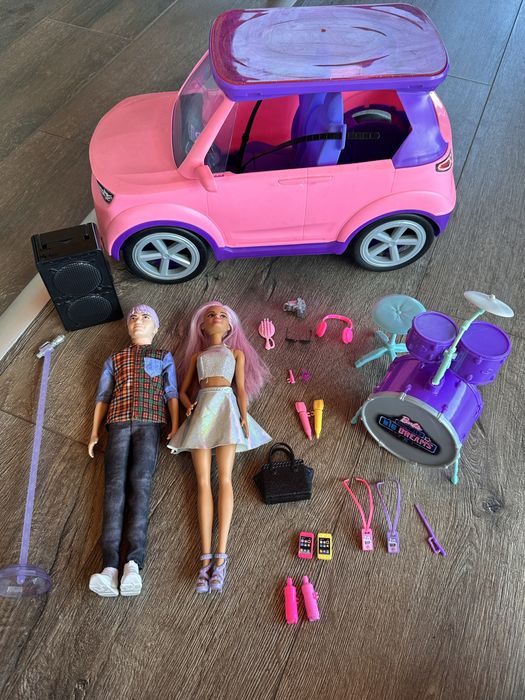 Barbie Dreamhouse, Барби Ортопедична клиника и др.