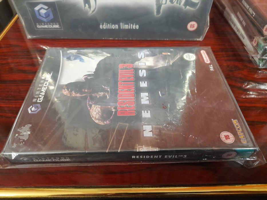 Nintendo gamecube resident evil 4 limited edition