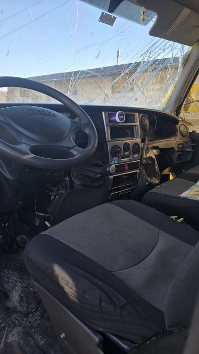 Седалки единични ,двойни, килограмни, кантарни