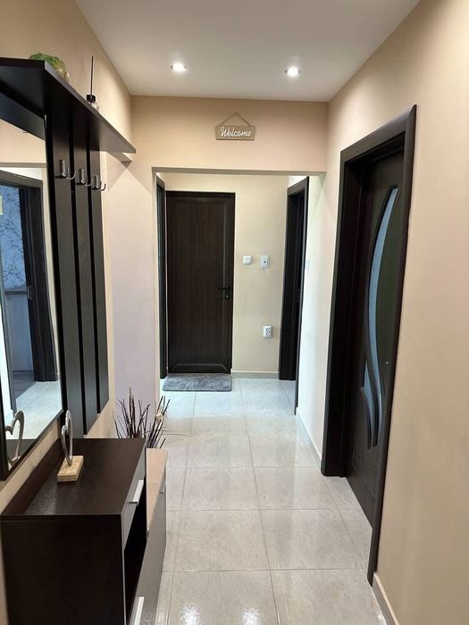 Продава се Тристаен апартамент в София, Хаджи Димитър - 84 кв.м за 2261 €/кв.м - Снимка #9