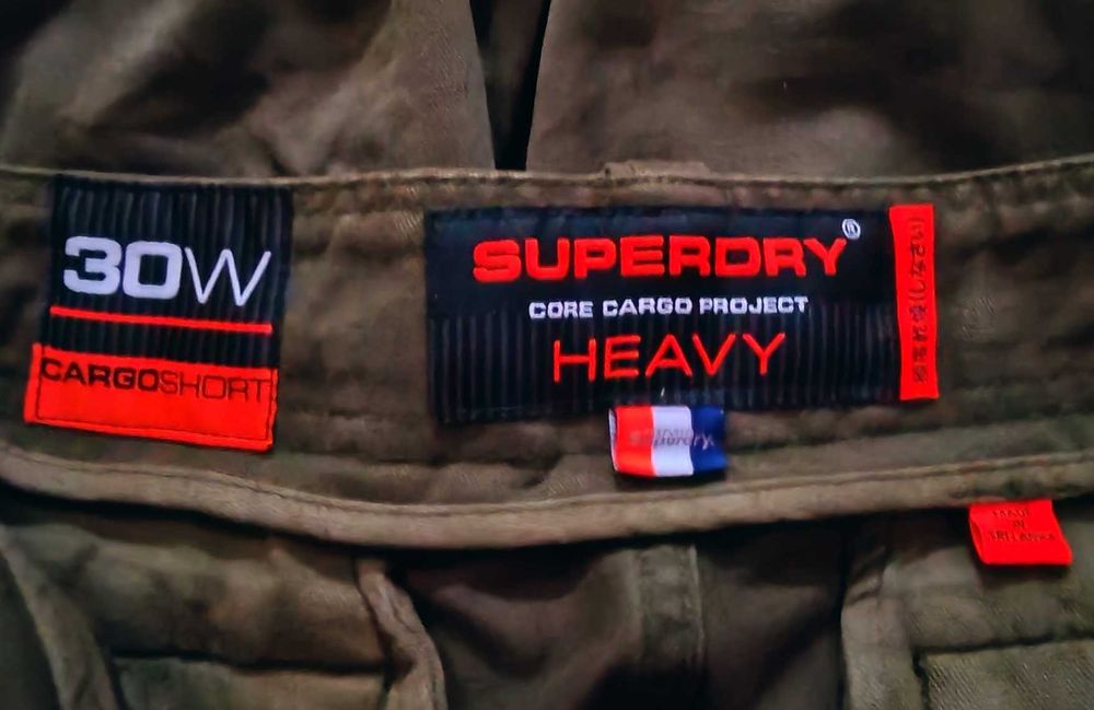Pantalon scurt SUPERDRY cargo/tracking
