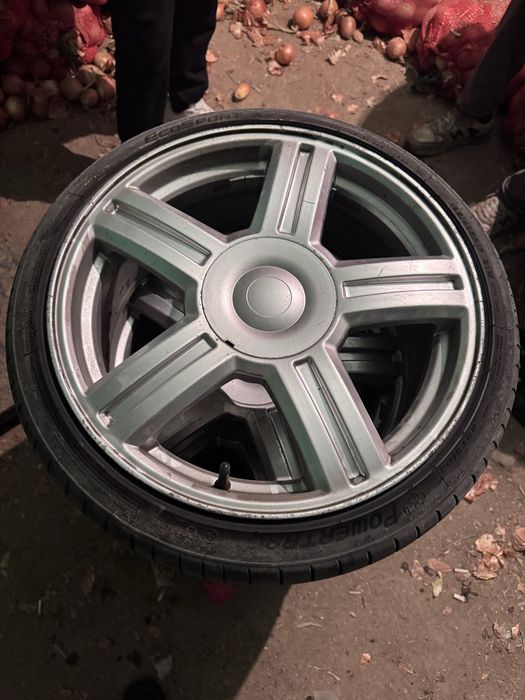 Продам торусы 195/40/17